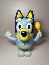 V Tech Shake It Bluey Interactive Dance Toy Lights & Sounds tested and working 