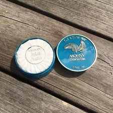 Vintage New Yardley White Satin Soap Approx 2.75oz In A Morny French Fern Holder