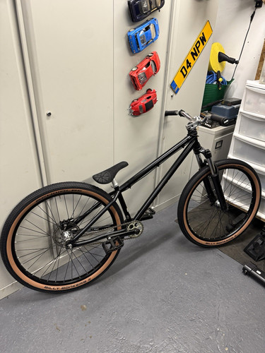 Saracen cr2 inch dirt - 26,
