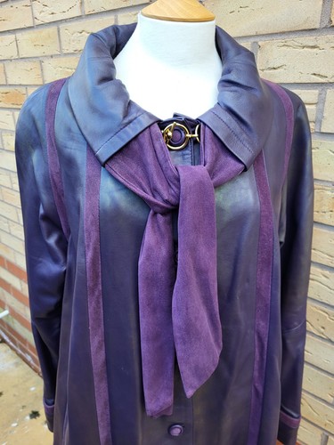 Ladies 1980s vintage genuine