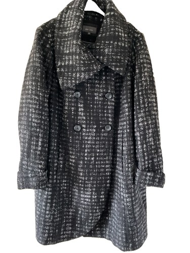 Per una stylish button front - per,