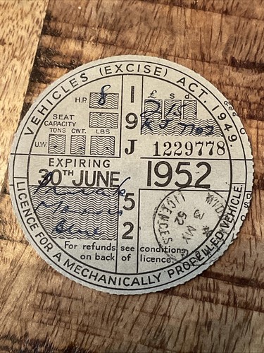 Vintage tax disc june 1952 - disc,