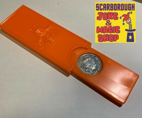 Magic coin slide trick close - magic, trick~close