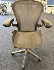 Herman Miller Aeron Office