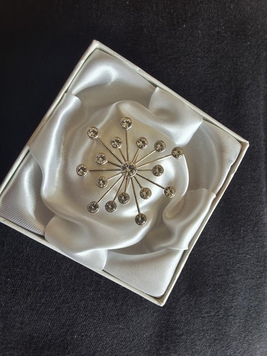 Swarovski signed starburst - signed,