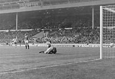 Bobby Stokes winning goal for