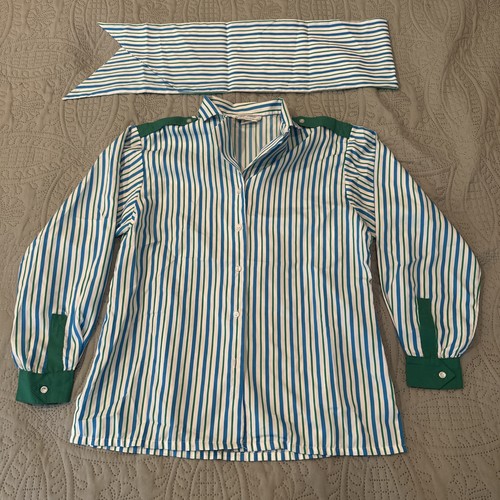 Girl scout leader - leader, 1980s