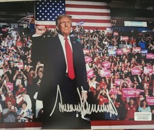 Donald Trump Autographed 8x10