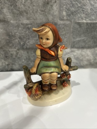 Hummel figure mothers dearest - hummel,