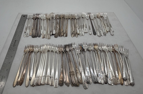 Lot 100 assorted vintage - of,