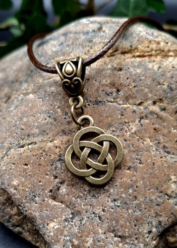 Irish celtic knot bronze charm - knot,