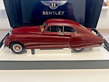 MINICHAMPS 1954 BENTLEY R-TYPE CONTINENTAL RED 1/18 100139421