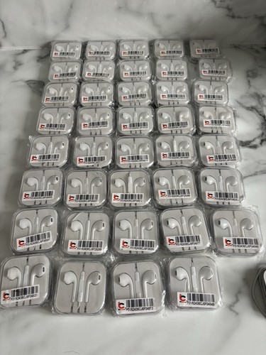 40x white wired earphones - white,
