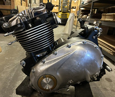 17 Triumph Bonneville T120