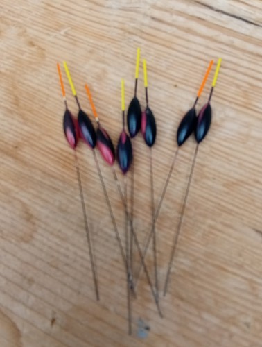 Floats - 8,