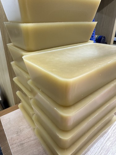 Recycled beeswax block - block,