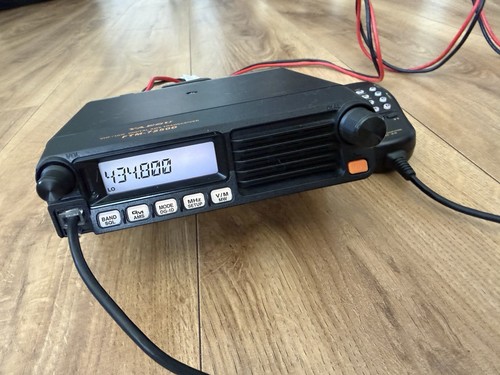 Yaesu ftm 7250 vhf uhf - yaesu,
