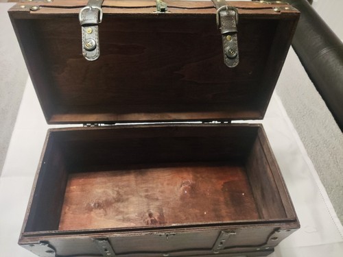 Wooden storage trunk chest - wooden,