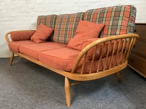 Ercol studio coach - studio, coach.