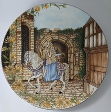 WEDGWOOD LADY GODIVA 9" PLATE VGC