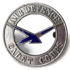 Original WW2 Air Defence Cadet Corps Royal Air Force RAF Cap Badge