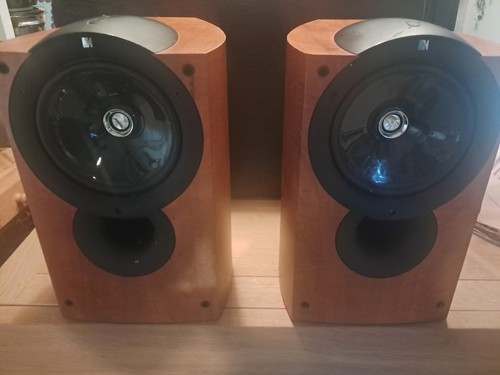 Kef iq1 bookshelf speakers - iq1,