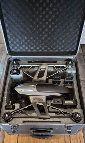 Yuneec typhoon q500 drone - yuneec, 4k