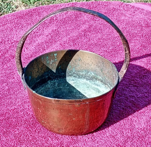 Small brass pan - , hand