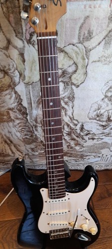 Squire strat gloss - strat,