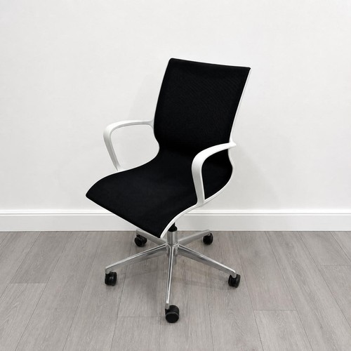 Boss design kara - design, executive