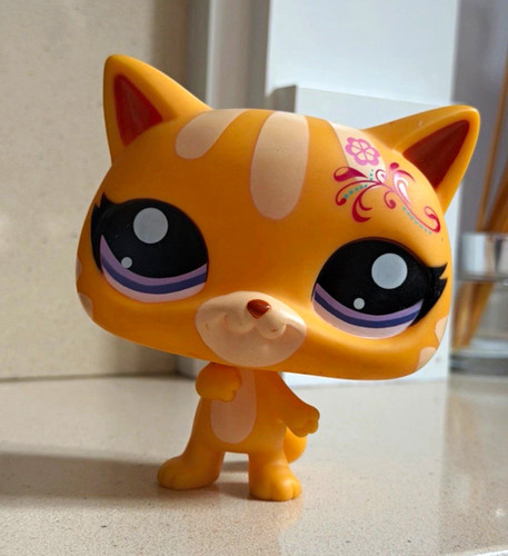 Rare large littlest pet - large, shop