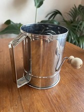  Stainless Steel Flour Sieve for Baking Strainer Sifter Fine Mesh Kitchen Duster