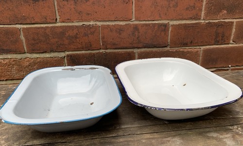 Vintage enamel pie dish - enamel,