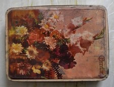 Old Tin Box Vintage Flower