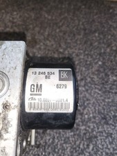 VAUXHALL ZAFIRA B or ASTRA H