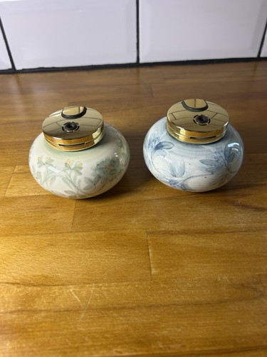 Vintage pair gold - pair, gold-tone
