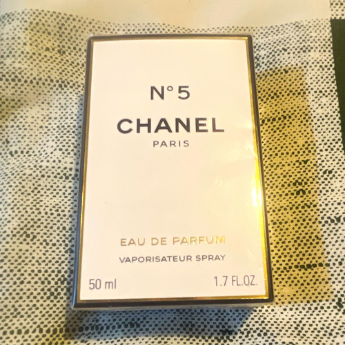 Chanel eau de parfum - chanel,