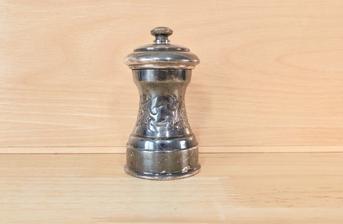 Peugeot france vintage pepper - peugeot,