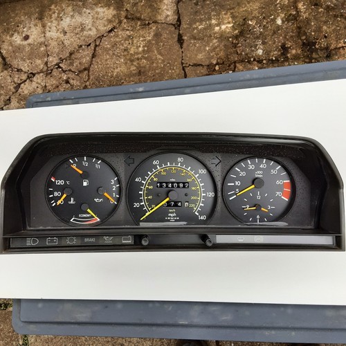 Mercedes w201 190e instrument - mercedes,