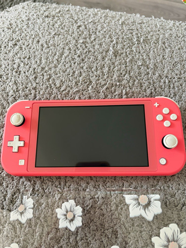 Nintendo switch lite - nintendo,