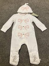 BNWT Ted Baker Baby Girls  Sleepsuit Babygrow All In One With Hat 3-6 Months