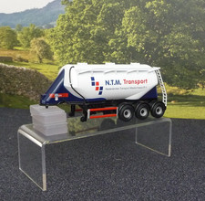 Corgi - Tri-Axle Feldbinder