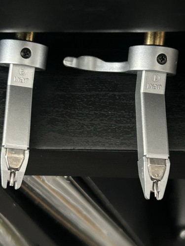 Pair numark dj - pair, turntable