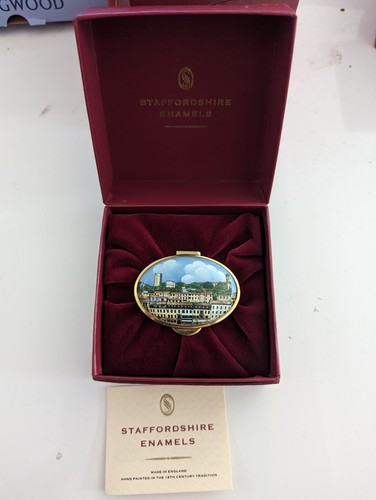 Staffordshire enamels crummies - enamels,