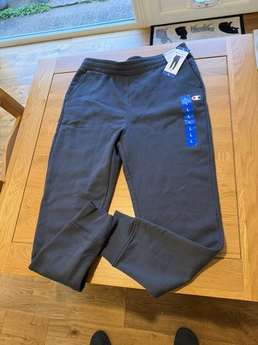 Bnwt champion mens elite - bnwt,