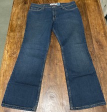 Levis  518 Superlow Bootcut