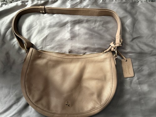 Ladies ashwood leather