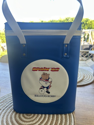 World cup 1982 - cup, bag