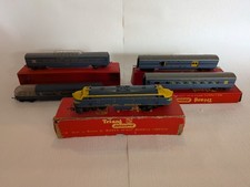 Triang TC diesel train