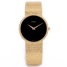 Vintage Piaget | Onyx Dial | Diamond Bezel | 18k Yellow Gold | Circa 1980's | 31
